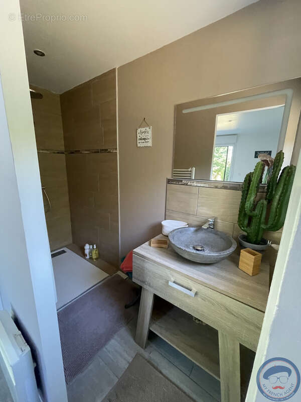 Colleville montgomery (14 880) ensemble immobilier (2 maisons). - photo 3