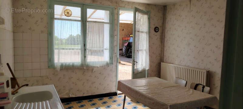 Maison à ASSAIS-LES-JUMEAUX