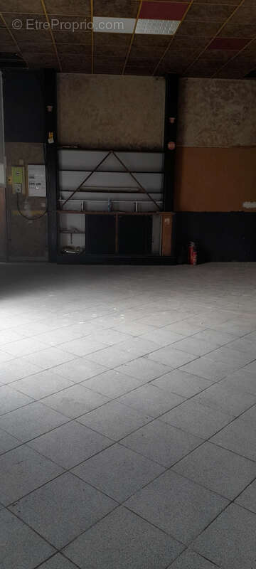 Autre à PORT-SAINT-LOUIS-DU-RHONE