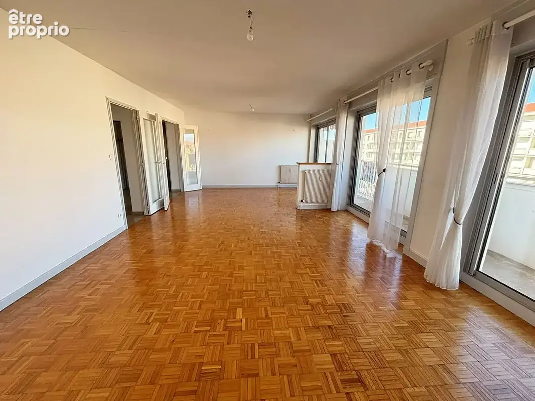 Appartement t4 91 m² le coteau - photo 4