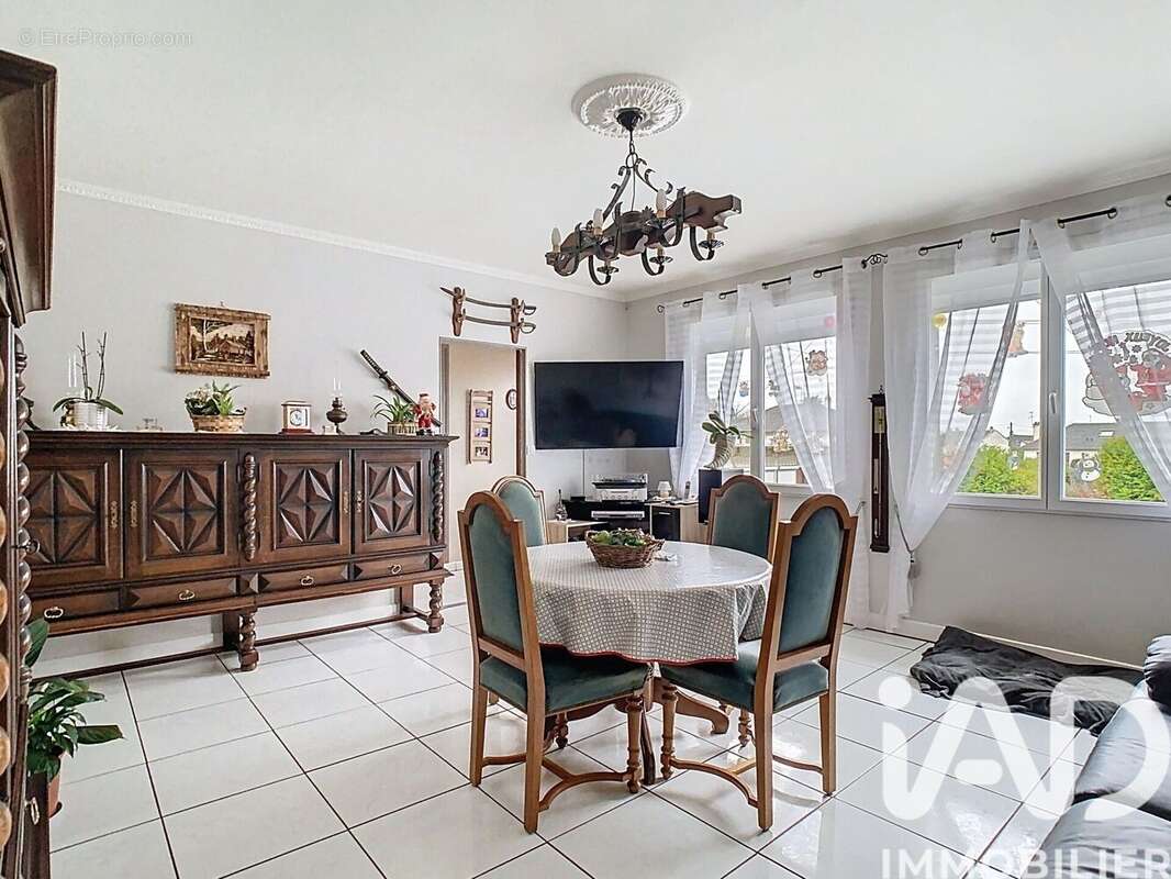 Photo 3 - Maison à MONTMIRAIL