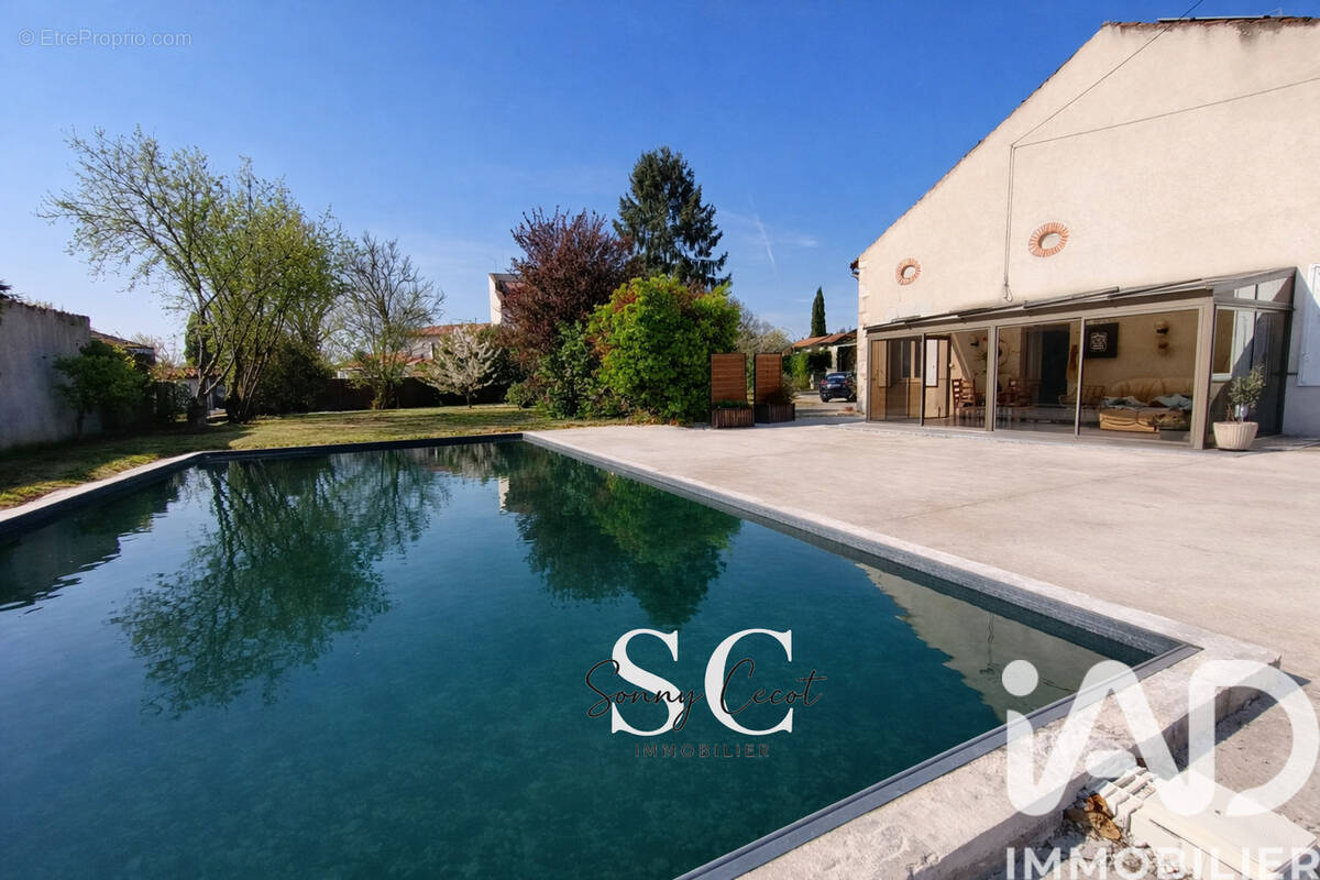 Photo 1 - Maison à BON-ENCONTRE