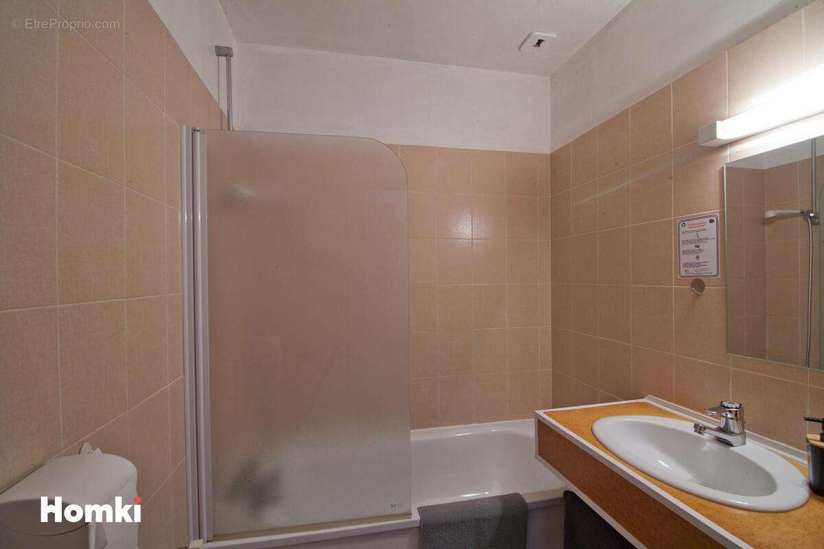 Maison à MONTLIOT-ET-COURCELLES