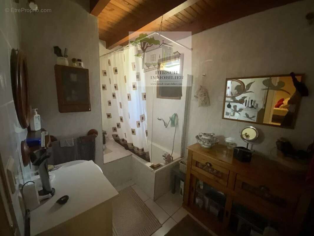 Maison à GINESTAS