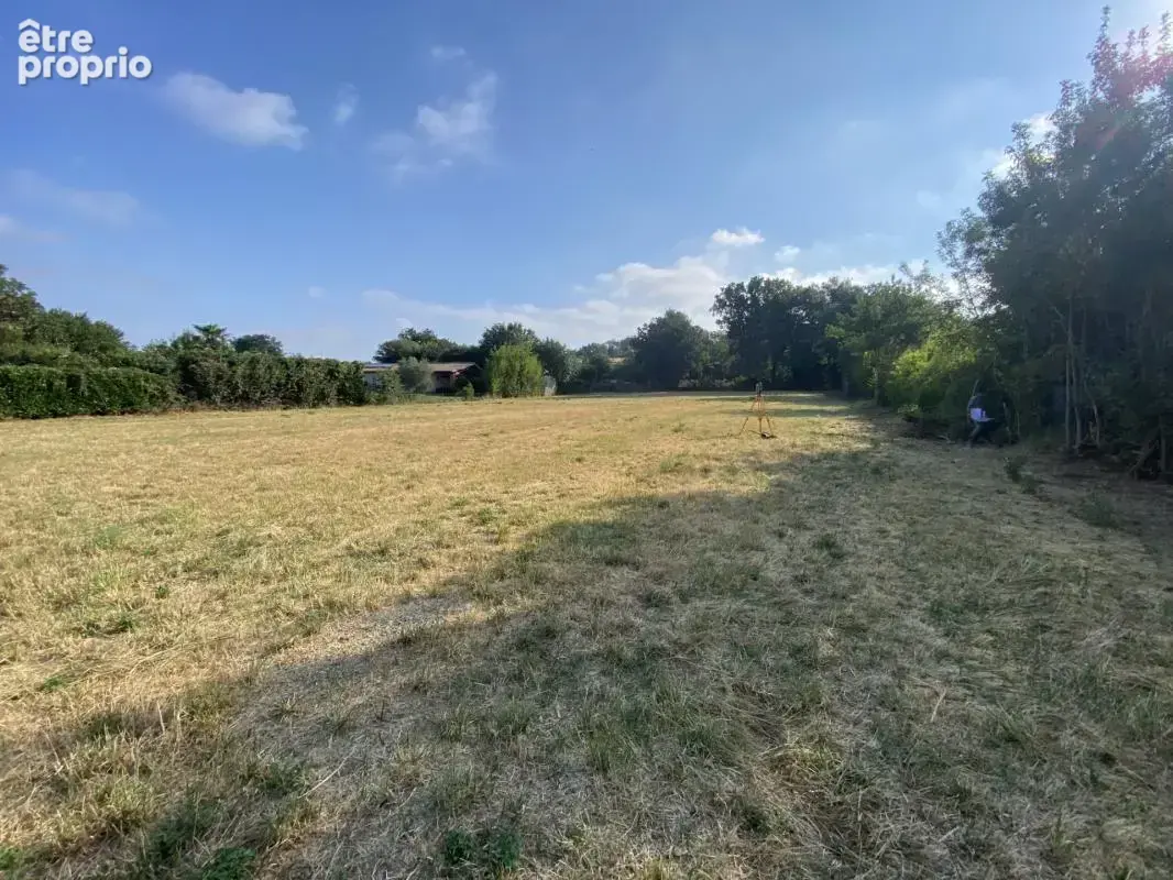 Terrain à LABEGE