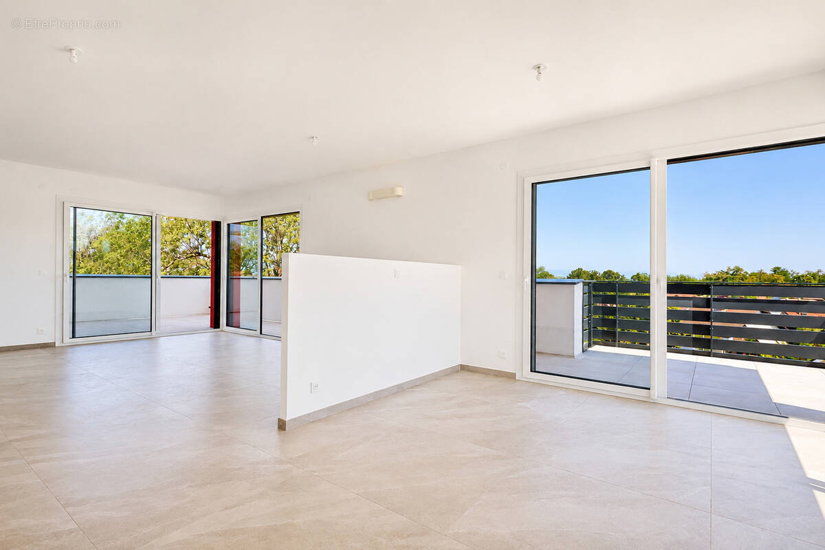 Appartement à THONON-LES-BAINS
