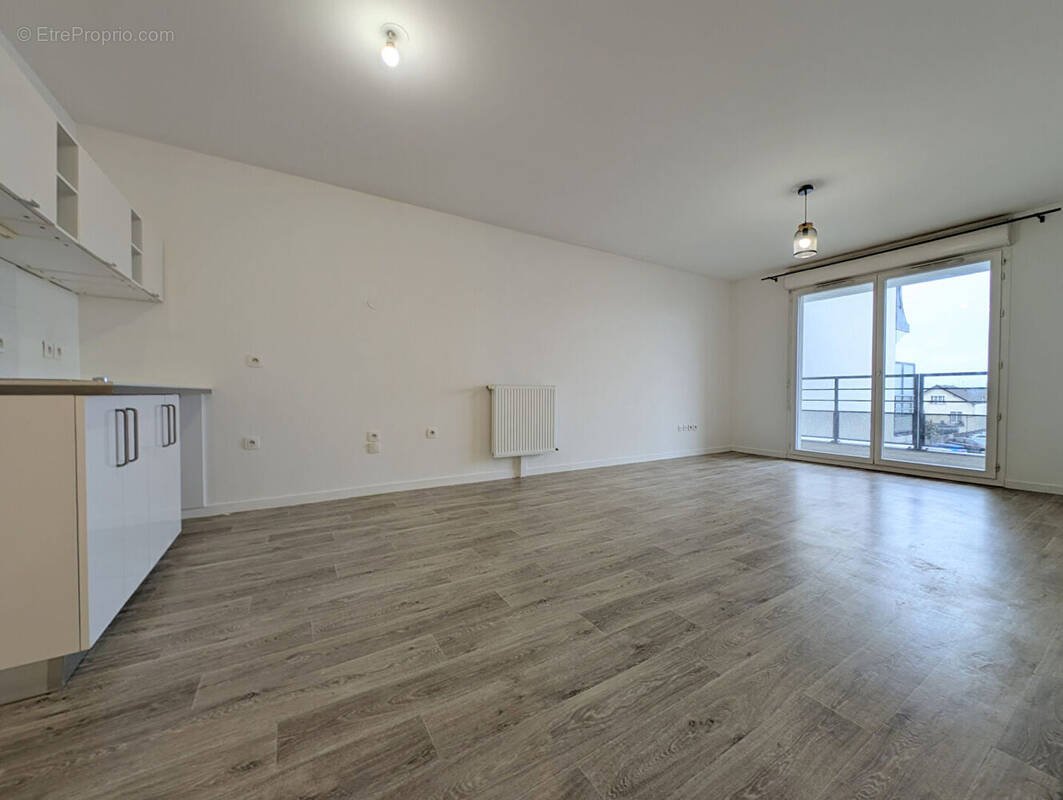 Appartement à SARTROUVILLE