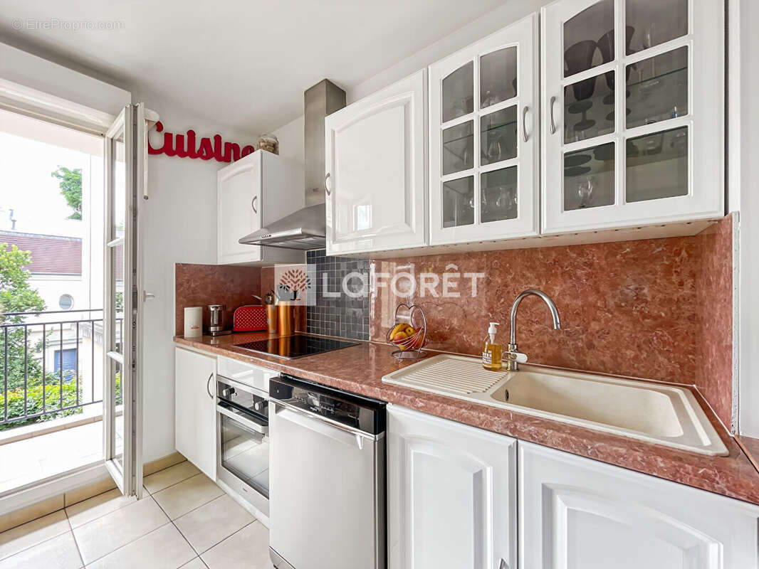 3 pièces traversant avec balcon, parking et cave - dpe b - photo 7