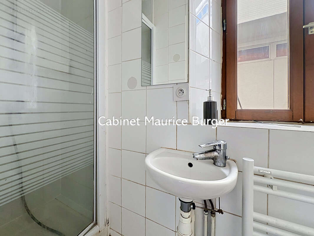 Appartement à PARIS-12E