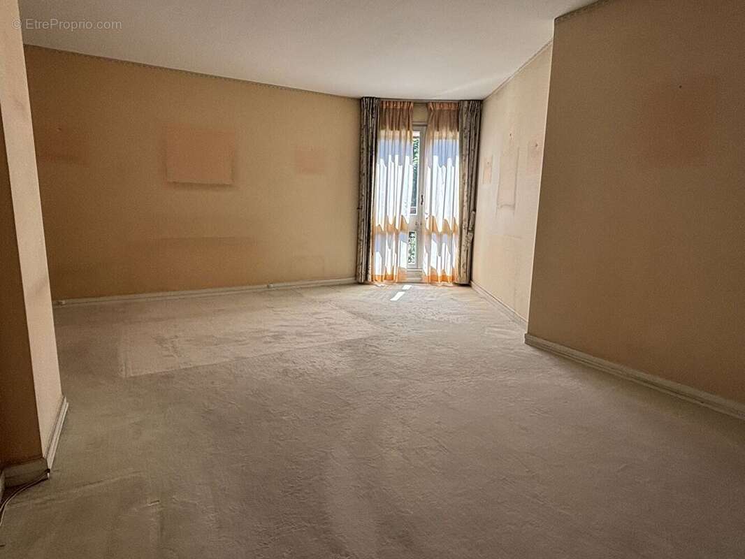 Appartement à LE CHESNAY