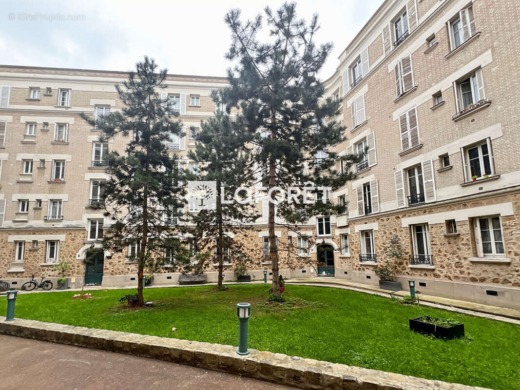 Appartement à MAISONS-ALFORT