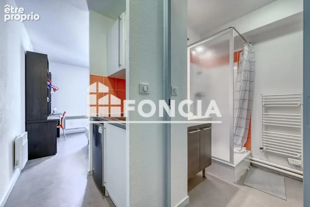 Vente - Appartement en résidence services - Studio - 18,03 m² - - photo 9
