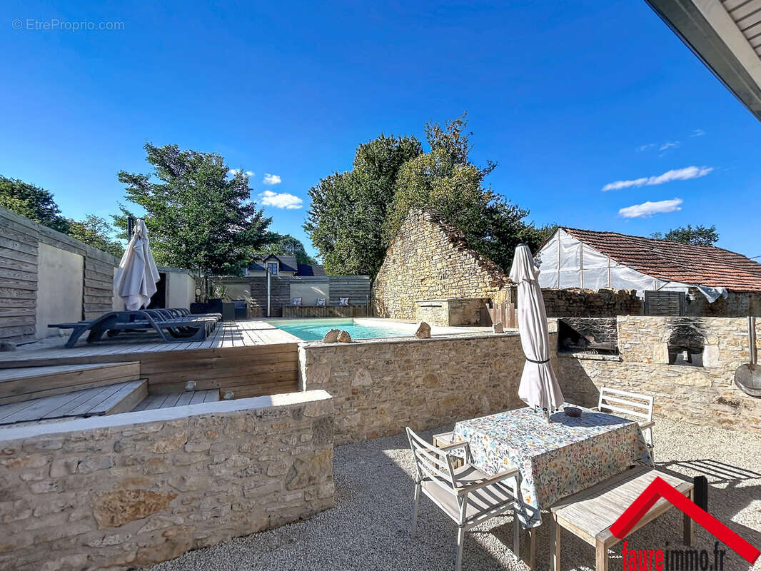 Maison à CHASTEAUX