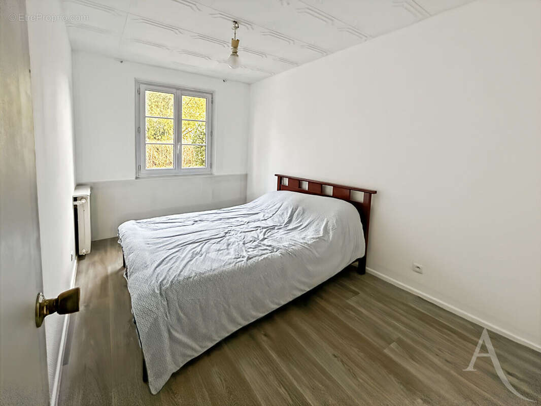 Maison à SAINT-MICHEL-SUR-ORGE