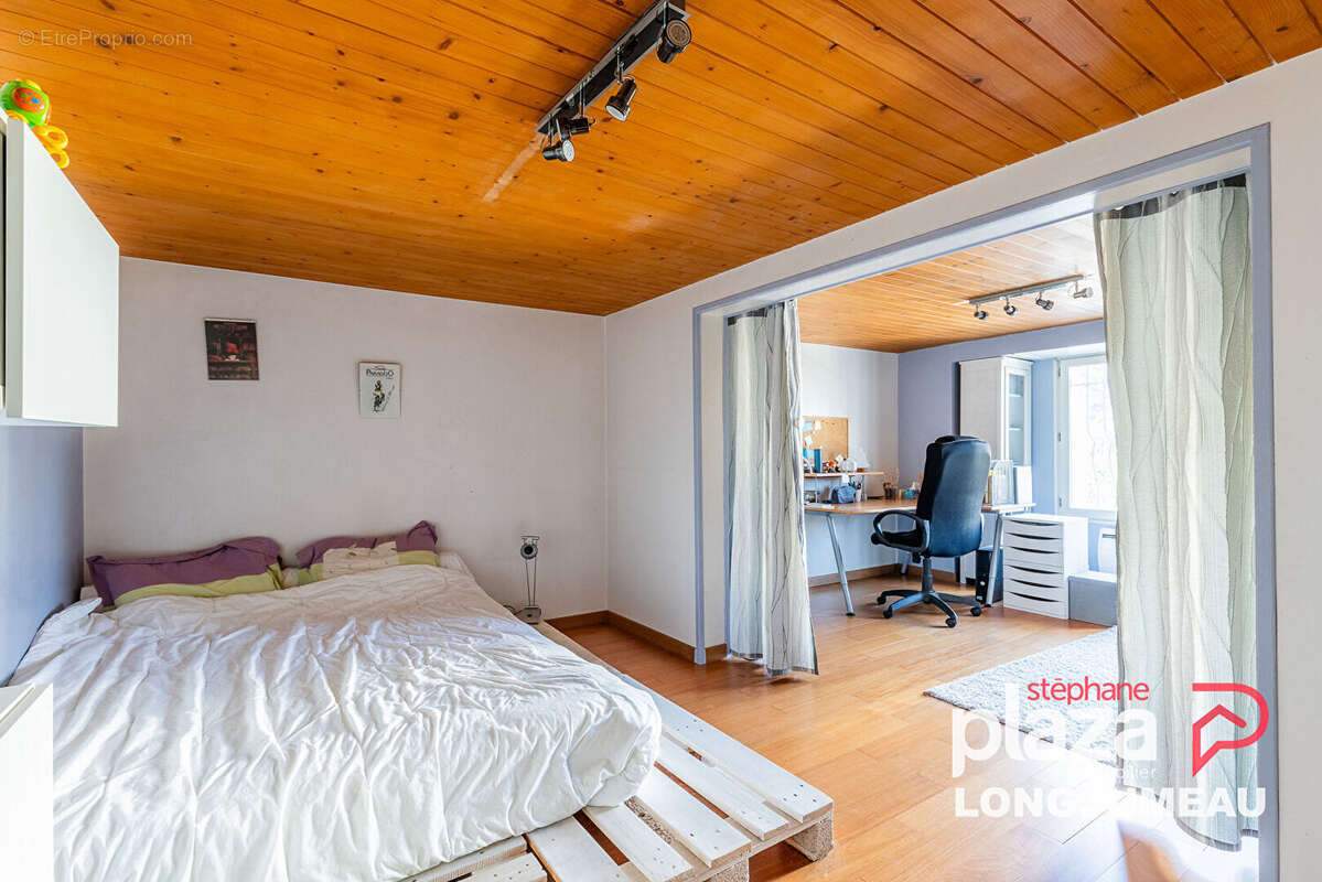 Maison à LONGJUMEAU