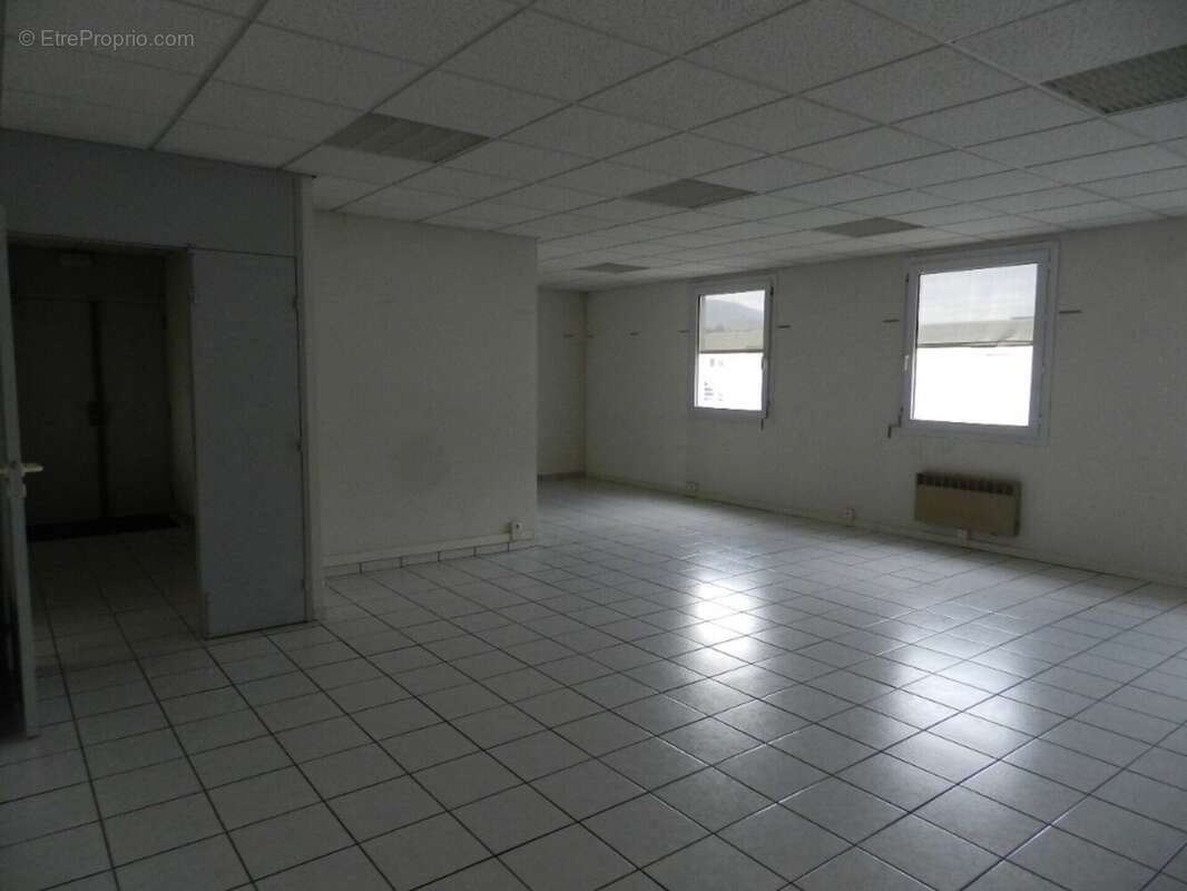 Dpt Isère (38), à vendre GRENOBLE Bureaux (ou à louer) - photo 15
