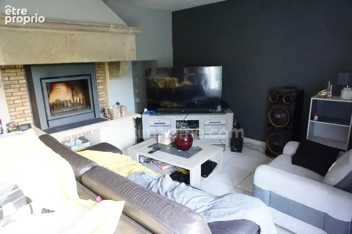 Secteur Vesoul, maison de 152 m², 3 grandes chambres, insert bois et garage double - photo 25