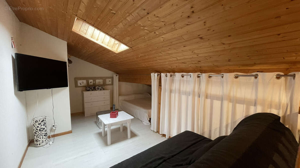 Appartement à VAUX-SUR-MER