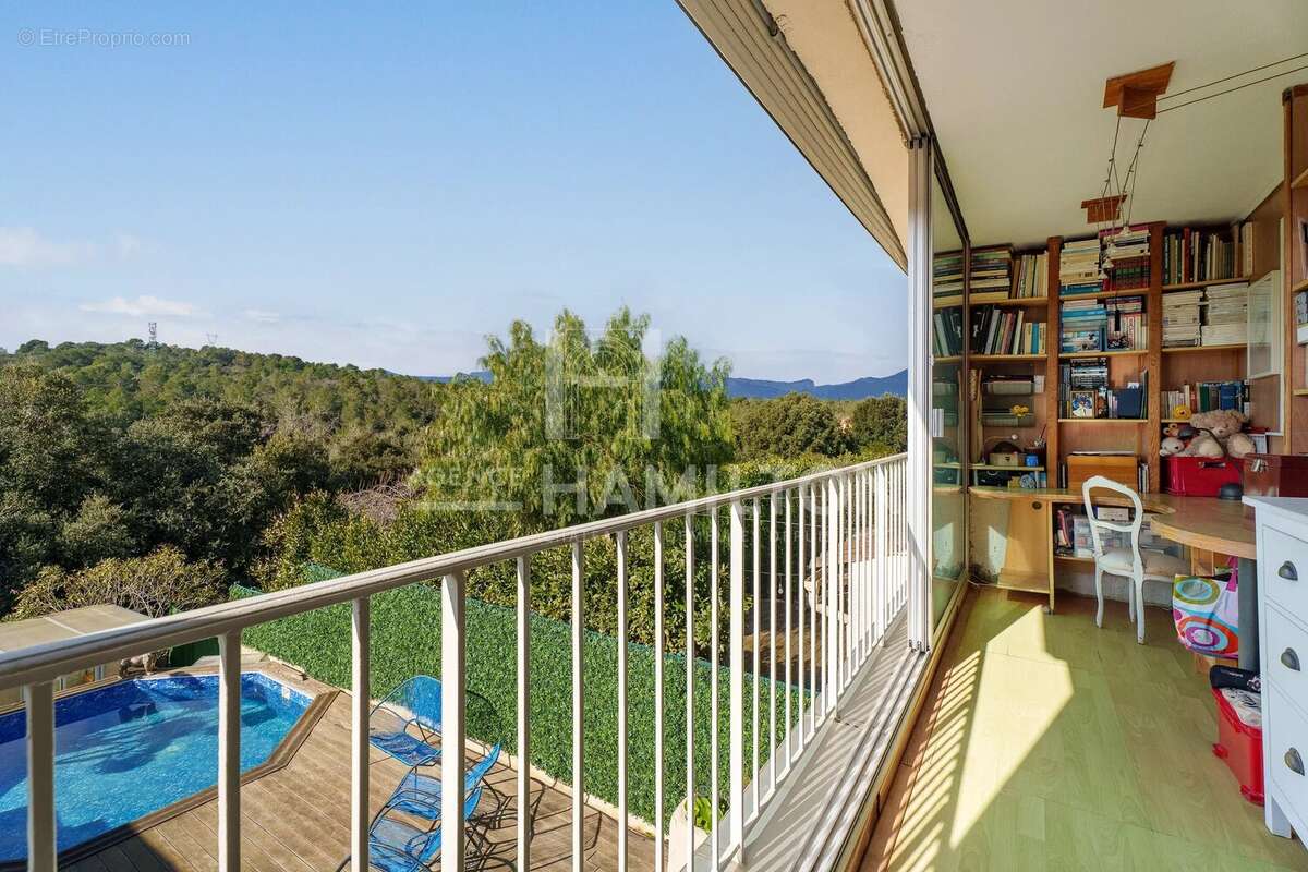 Appartement à VALBONNE