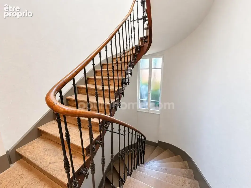 Annecy centre – appartement d’exception avec vue sur les toits et les montagnes - photo 22
