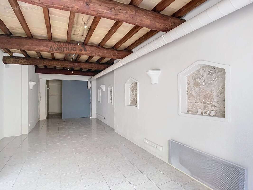 Commerce à LE CANNET