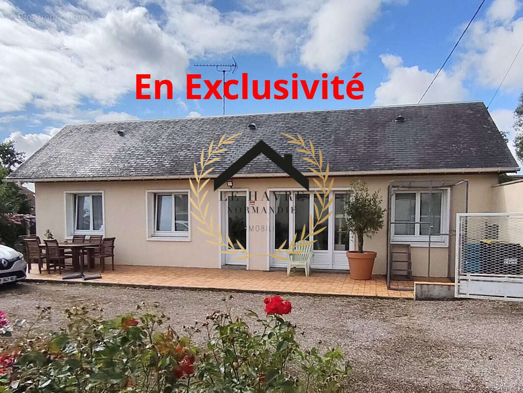 Maison à MANNEVILLE-LA-GOUPIL