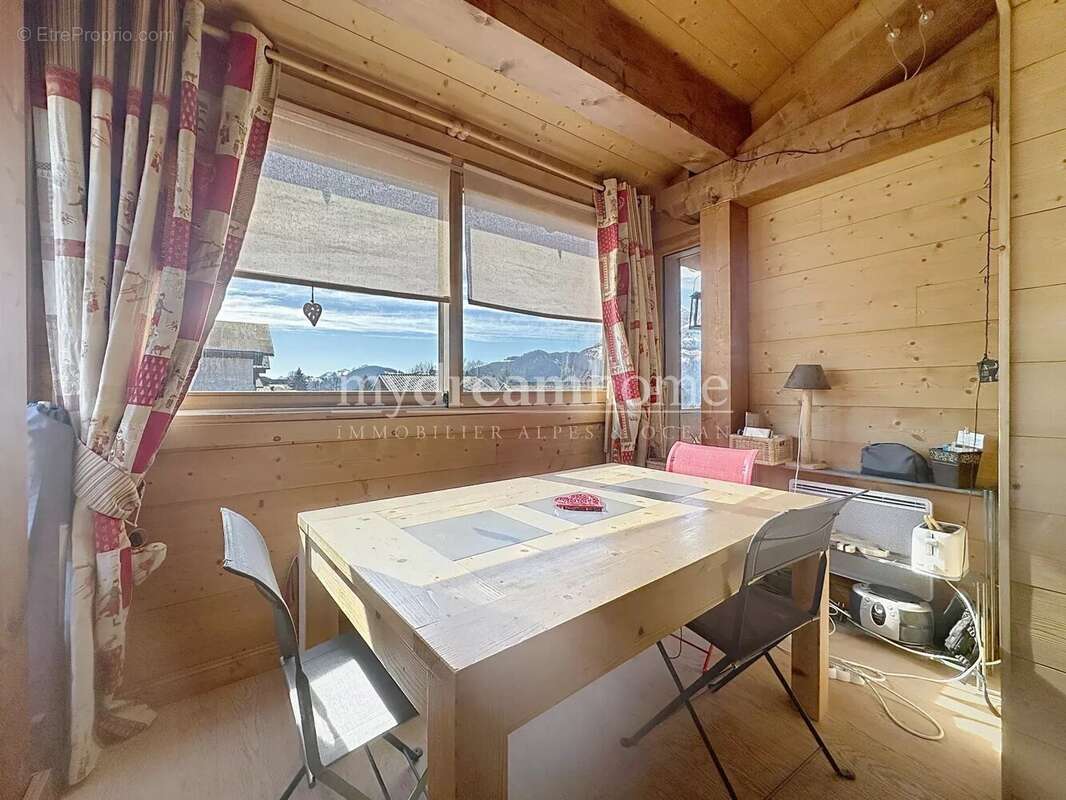 Exclusivité : Duplex de 3 chambres avec vue magnifique dans le centre de Crest-Voland (73590) - photo 8