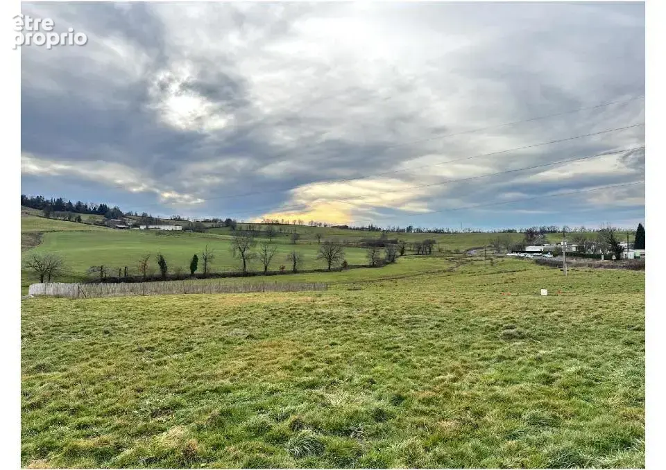 Terrain 765 m² à Aurillac  - photo 2