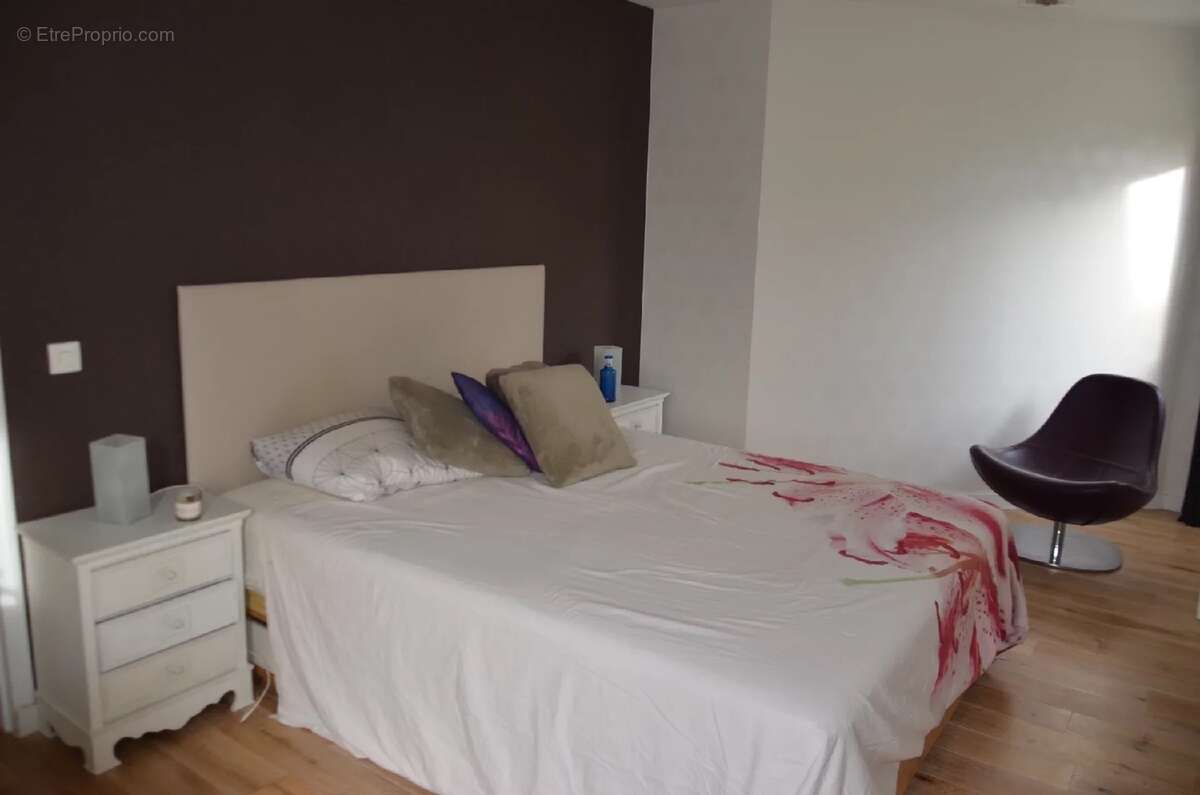 Maison à CHAMPIGNY-SUR-MARNE