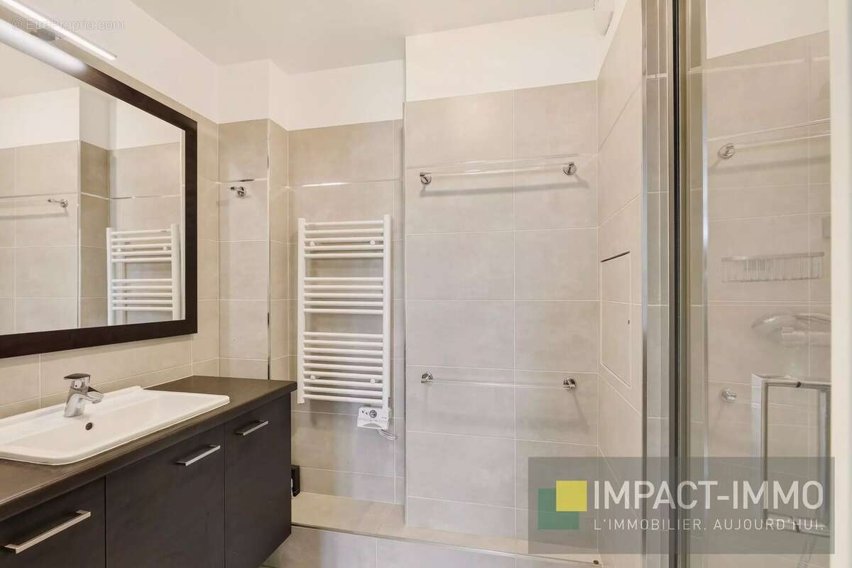 Appartement familial 4 Pièces - Immeuble récent avec extérieur - photo 9