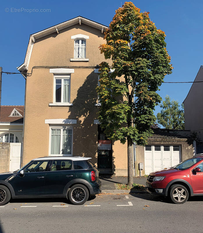 Maison à CHATELLERAULT