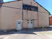 Commerce à MONTBRON