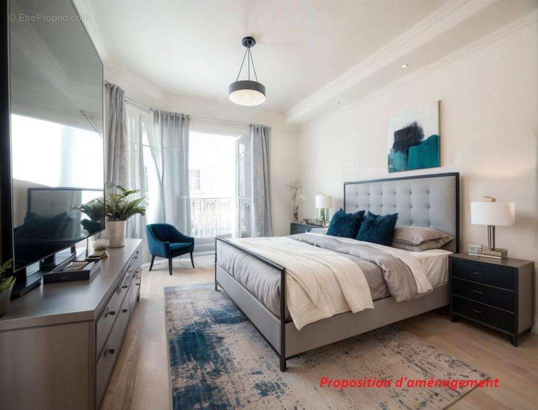 Appartement à PARIS-16E