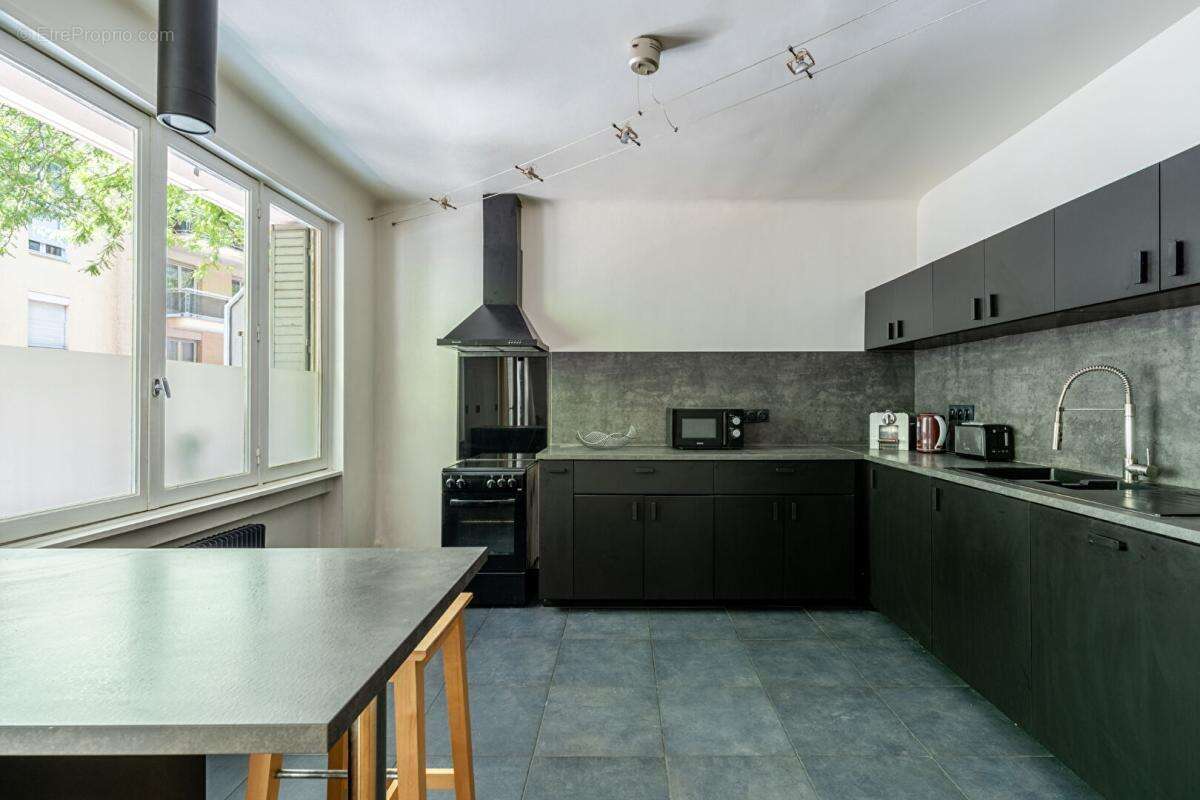 Appartement à LYON-7E