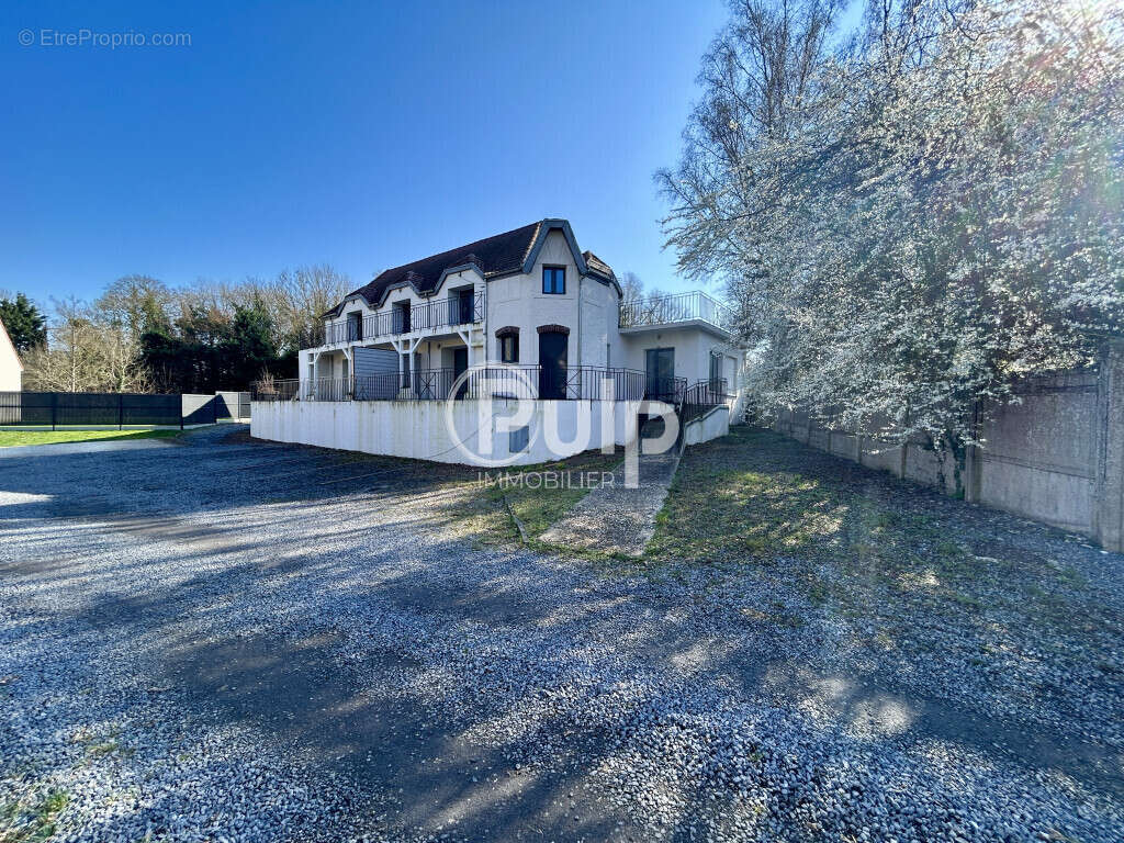 Appartement à MAZINGARBE