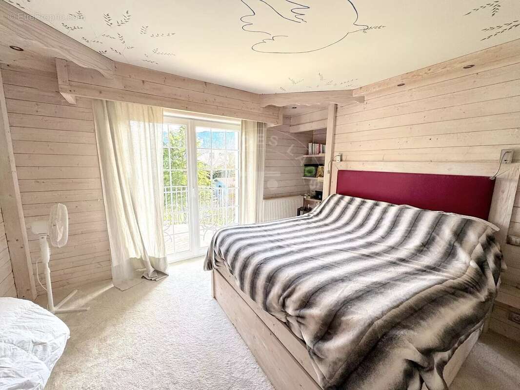 Appartement à CHAPEIRY