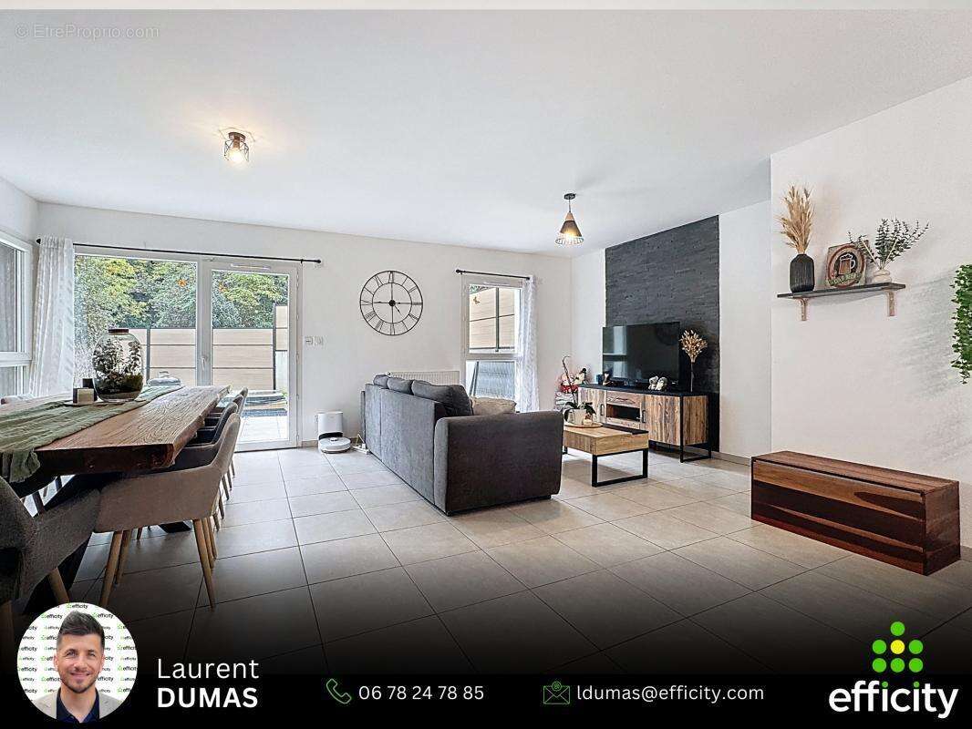 Maison à SEREZIN-DU-RHONE