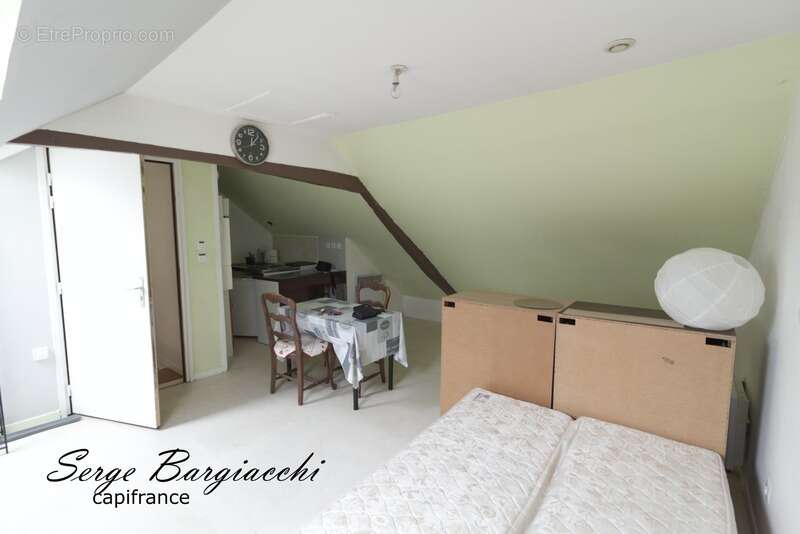 Appartement à RACHES