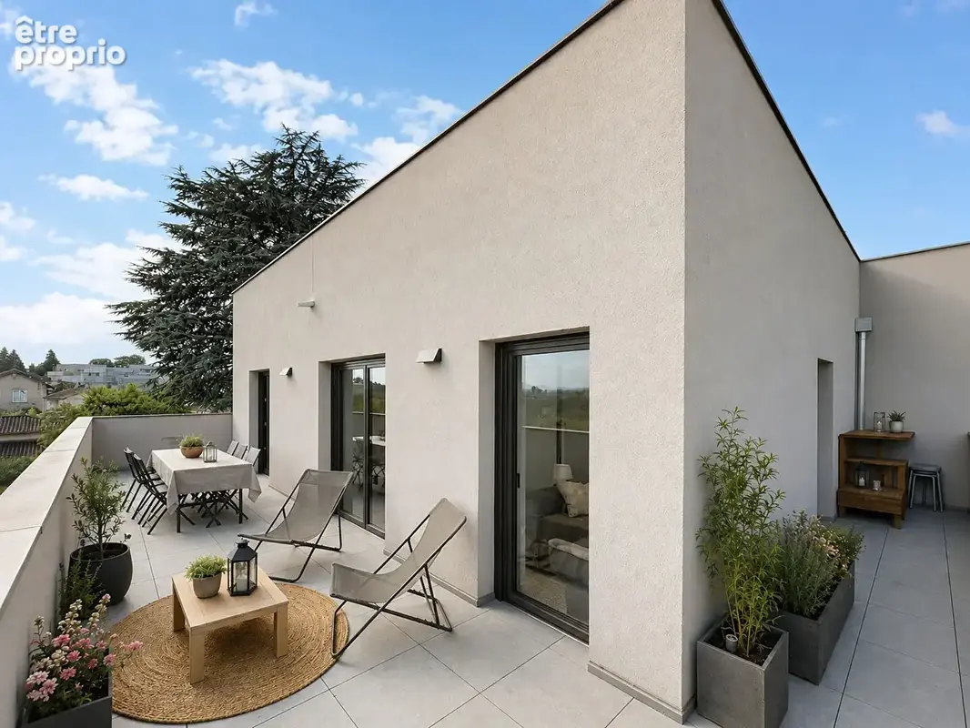 Appartement à RILLIEUX-LA-PAPE