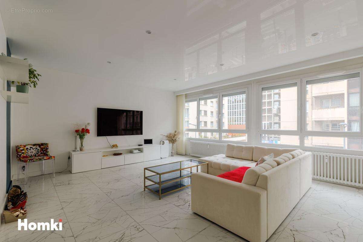 Appartement à LYON-6E