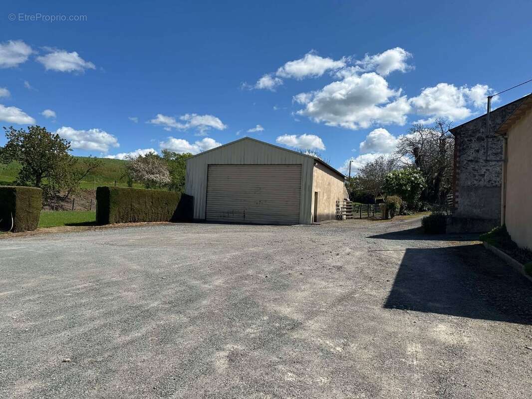 Maison à LA JUMELLIERE