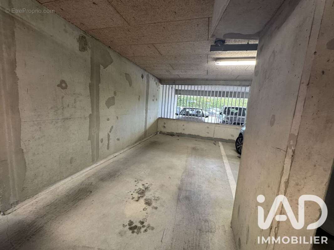 Parking 14 m² à Orvault  - photo 3