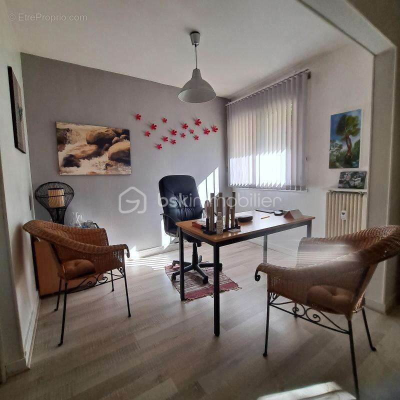 Appartement 3 pièces 47;63 m²- rez-de-chaussée-Activité libérale - photo 7
