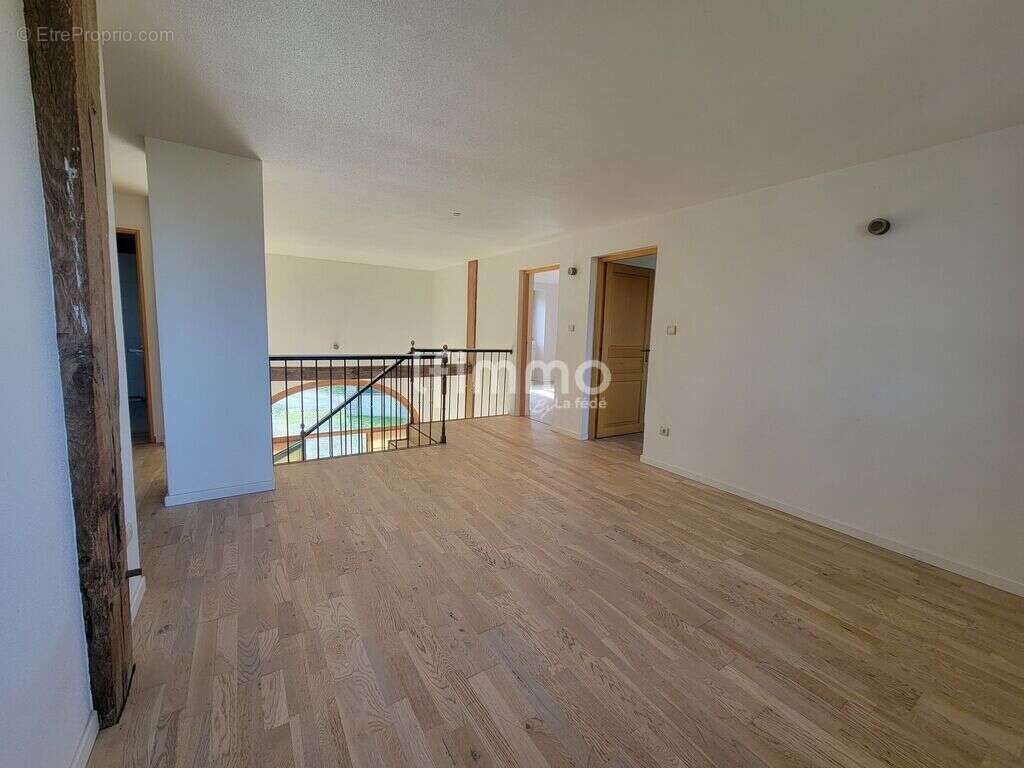En exclusivité    Maison familiale - photo 8