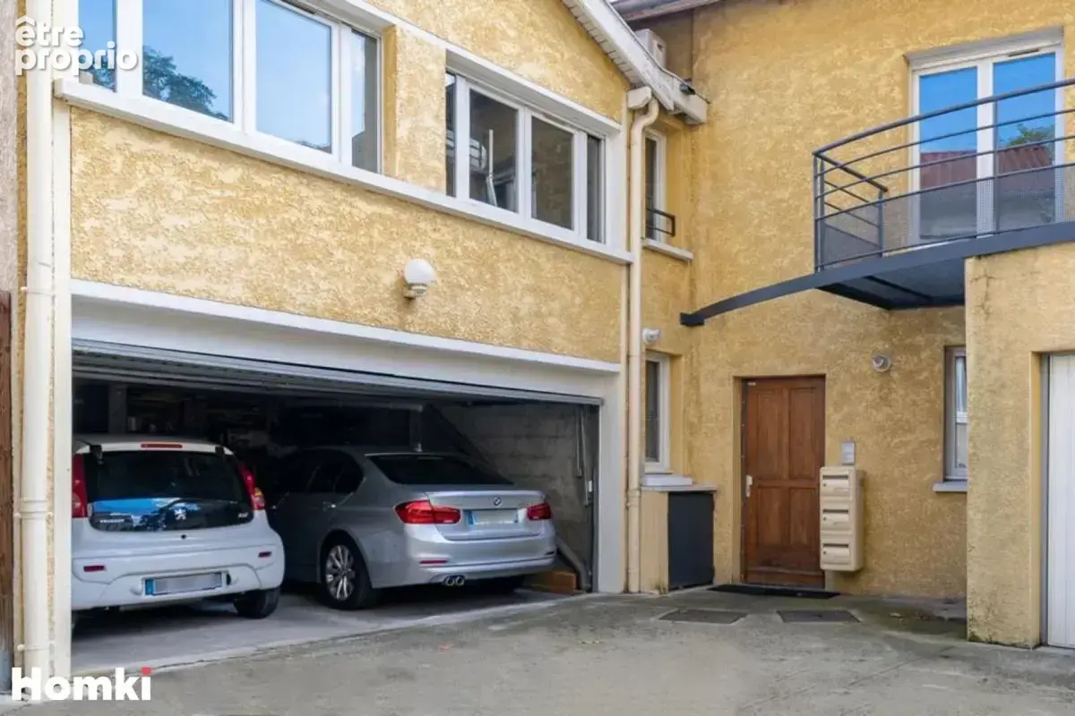 Appartement T5 de 167 m²- LYON 8ᵉ (Secteur Mairie du 8ᵉ / Maison de la Danse) - photo 19