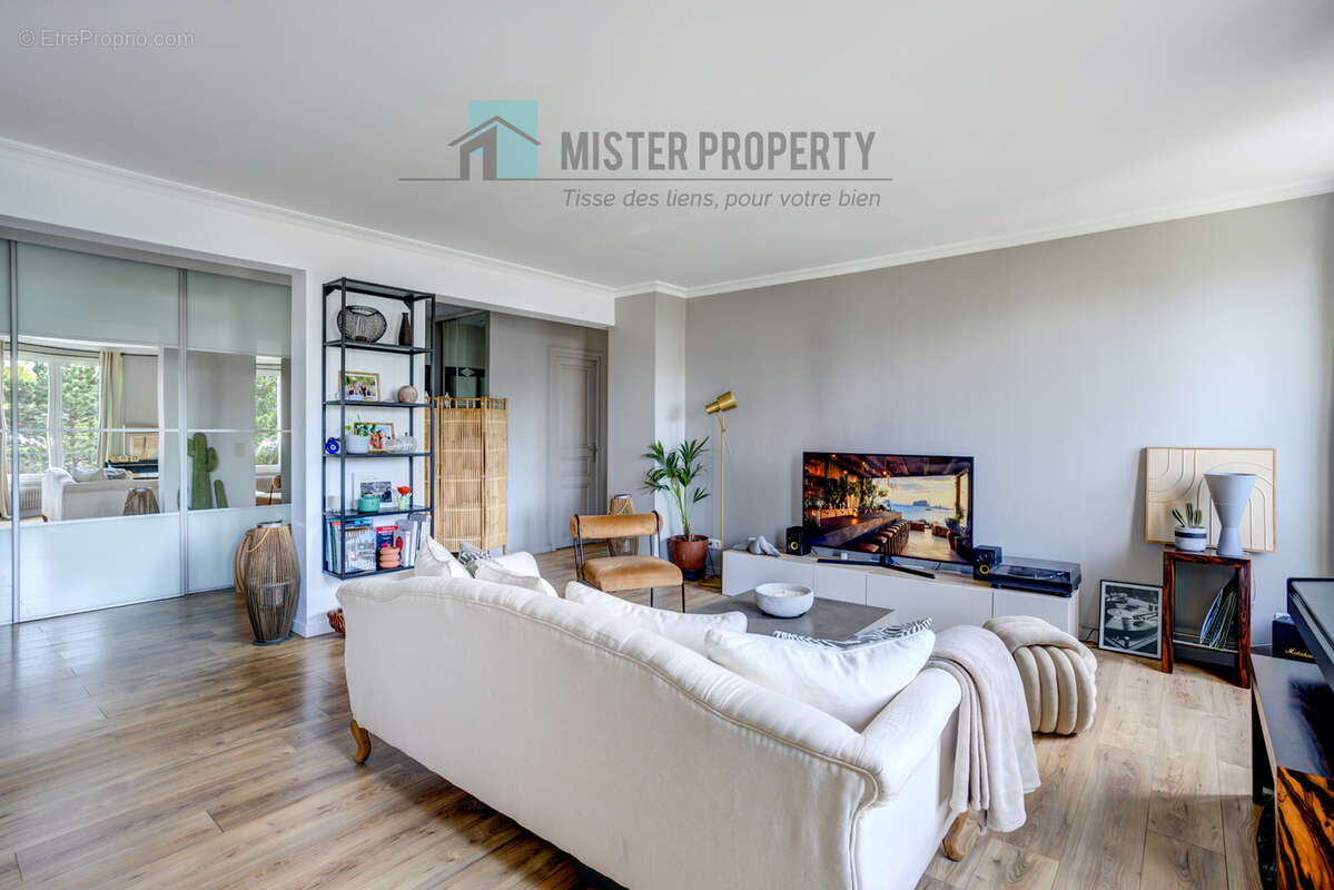 Appartement à RUEIL-MALMAISON