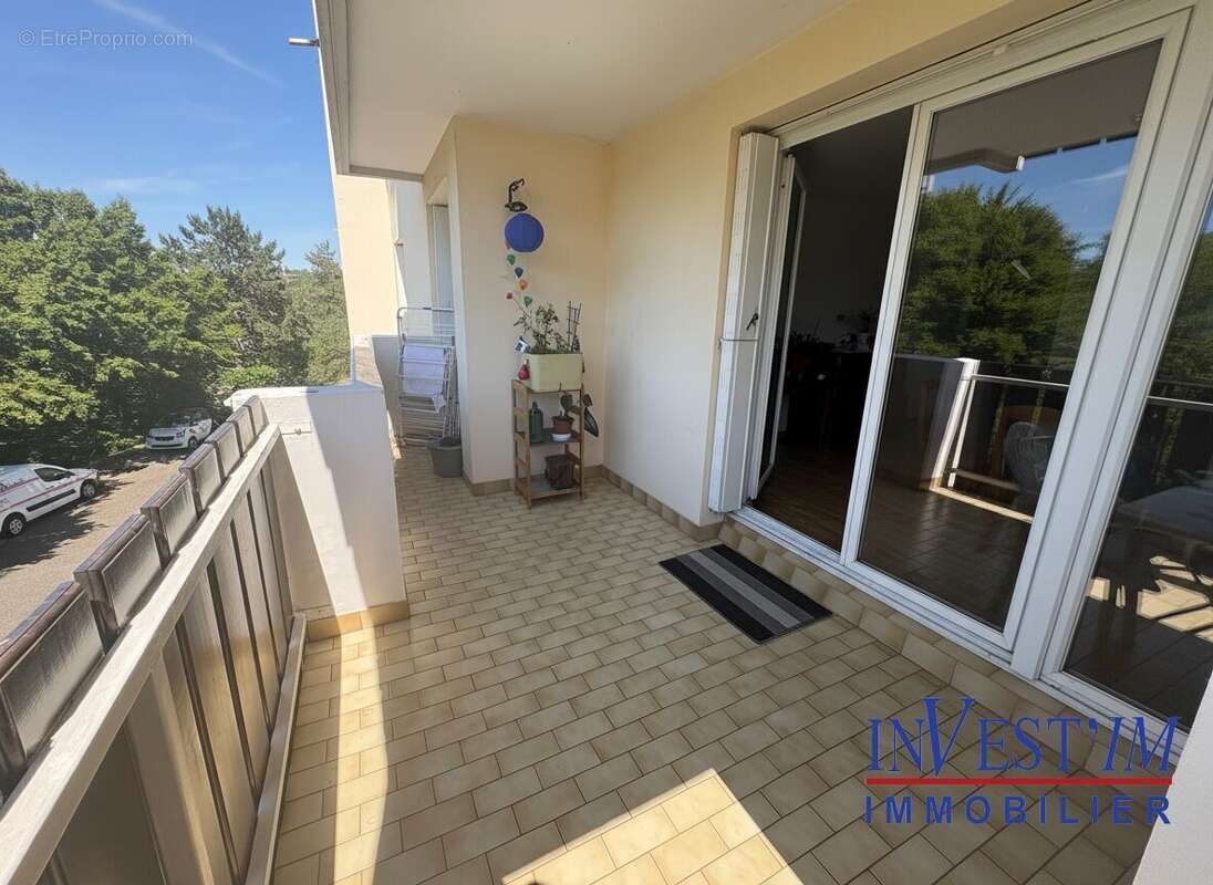 Appartement à OULLINS