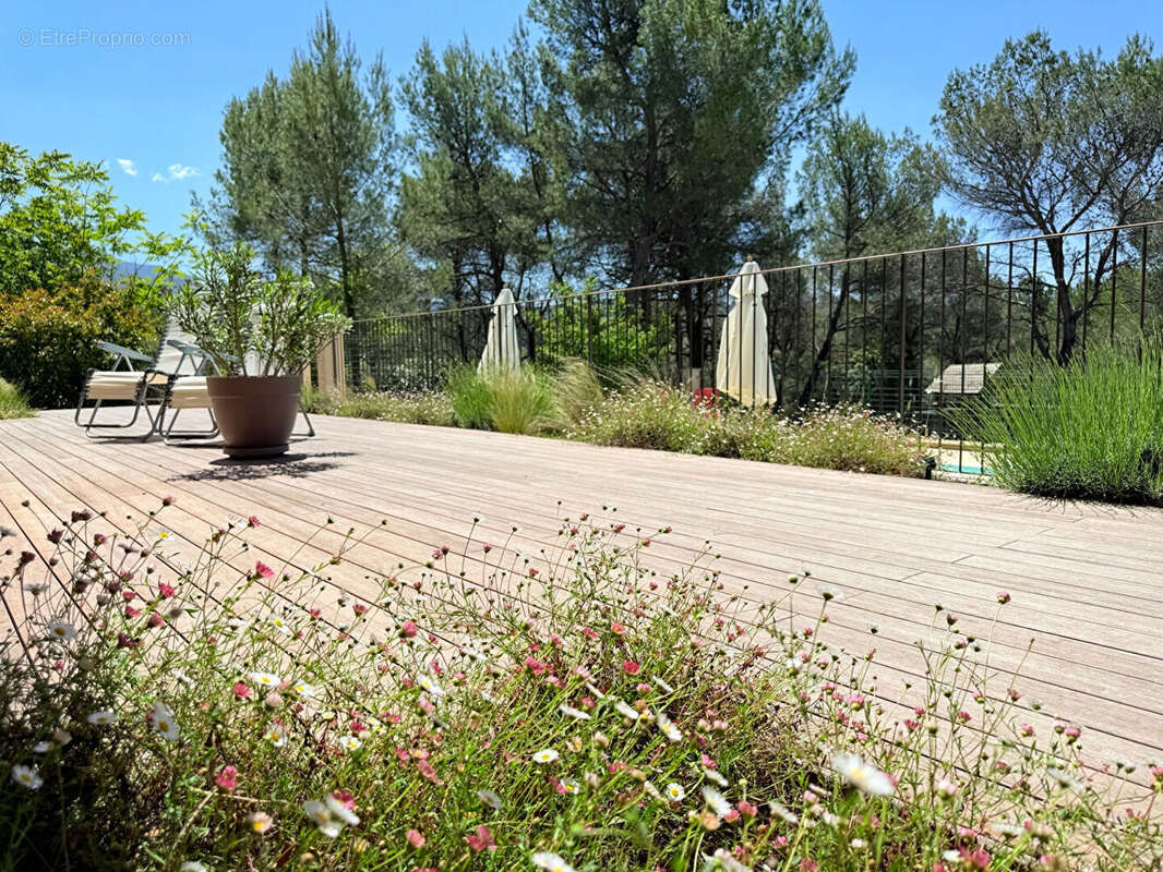 Maison à VAISON-LA-ROMAINE