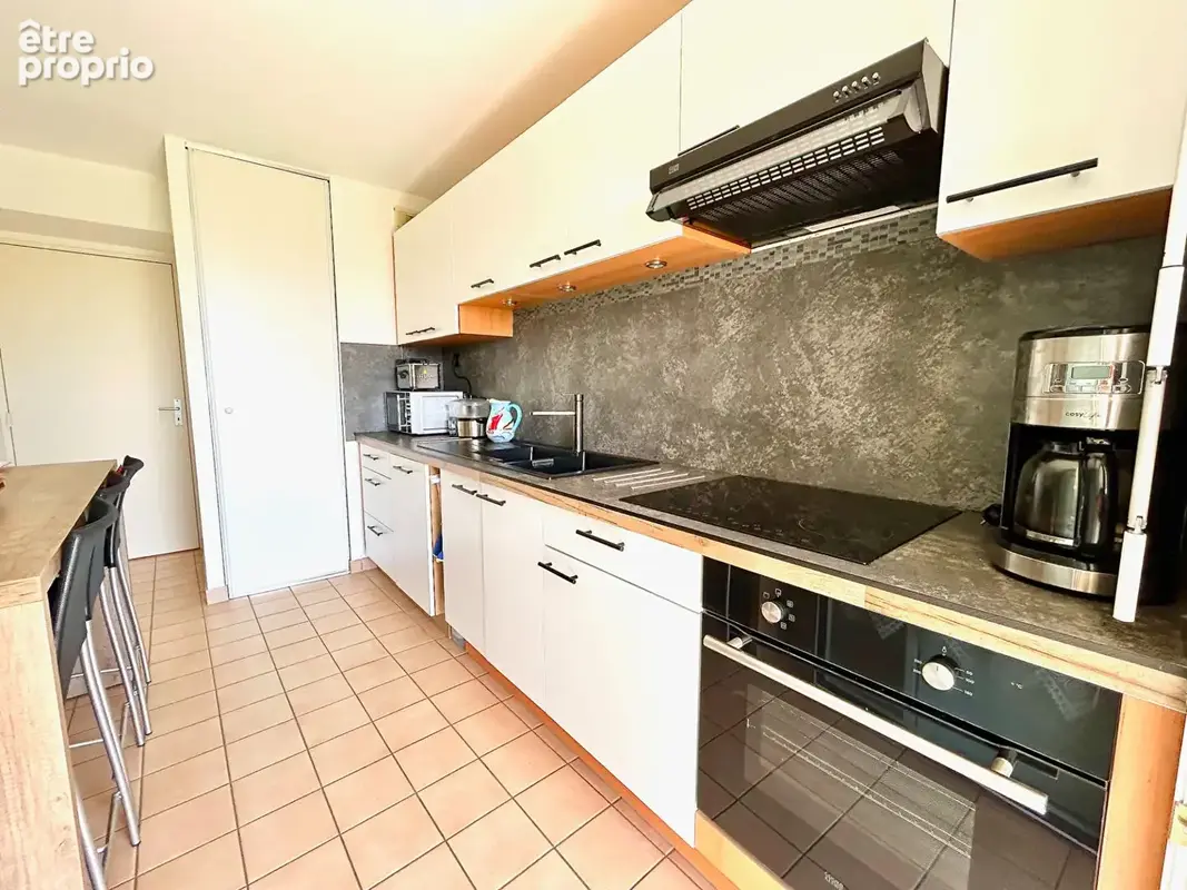 Appartement 64 m² La Rochelle -Terrasse 22 m² - Ascenseur - Parking - DPE B - photo 9