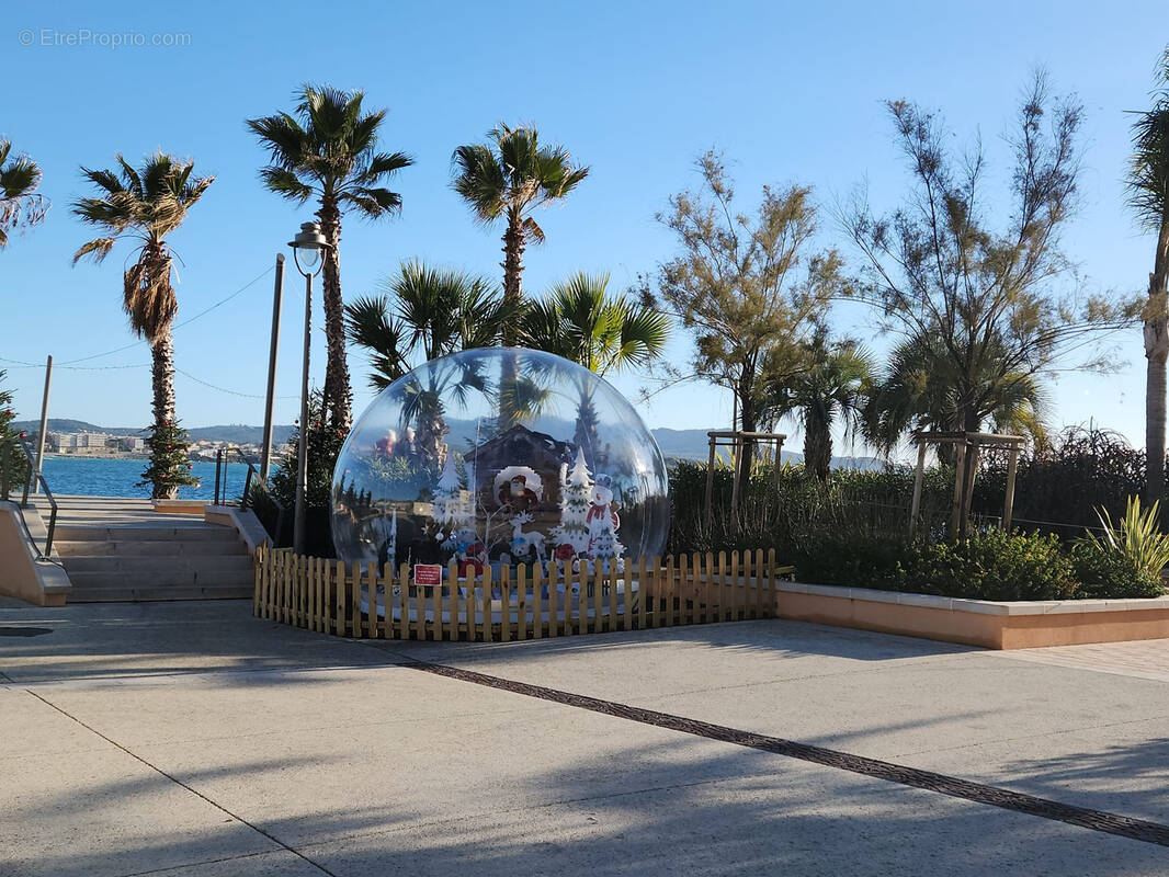Appartement à SANARY-SUR-MER